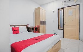Reddoorz Near Tugu Pers Jambi